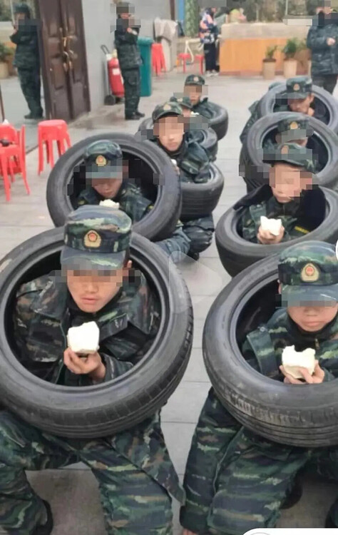 “戒网瘾学校”河南省雅圣思素质教育基地虐待学生罪证照片